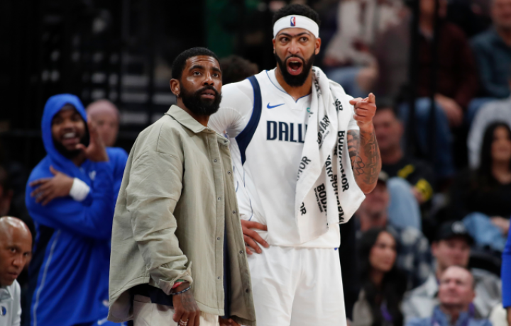 C&oacute;mo la lesi&oacute;n de Anthony Davis impacta su mercado comercial y su futuro con los Mavericks