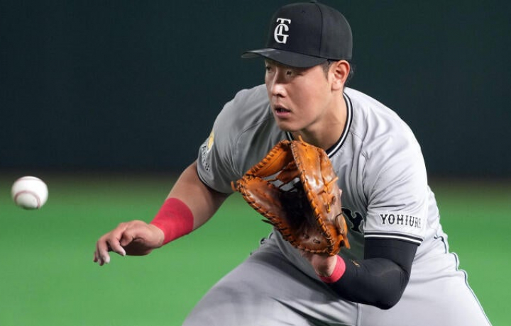 Los Blue Jays y la estrella de la NPB, Kazuma Okamoto, acuerdan un contrato de 4 a&ntilde;os y 60 millones de d&oacute;lares, seg&uacute;n informes