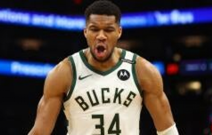 Los Knicks planean ser "agresivos" con respecto al intercambio de Giannis, entonces, &iquest;c&oacute;mo pueden conseguirlo?