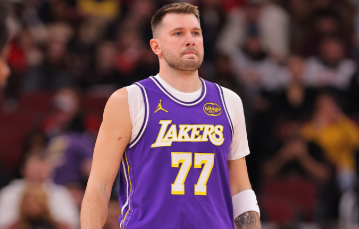 Por qu&eacute; los Lakers deber&iacute;an no cumplir con la fecha l&iacute;mite de cambios de la NBA de 2026