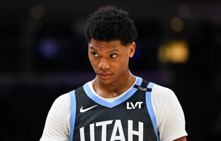 &iquest;C&oacute;mo puede la NBA dejar de hundirse? Analizando las soluciones m&aacute;s locas de Internet y por qu&eacute; la mayor&iacute;a nunca funcionar&iacute;a