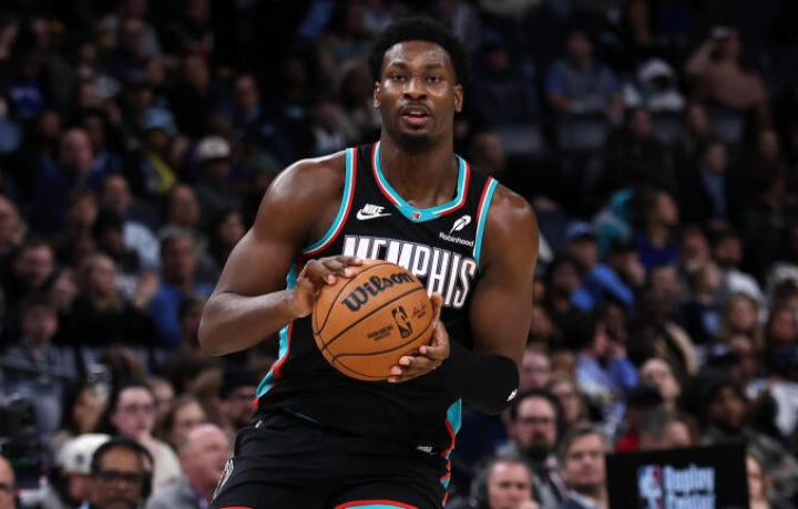 Comercio de Jaren Jackson: Memphis traslada al gran hombre estrella a Utah por tres selecciones de primera ronda, seg&uacute;n informe