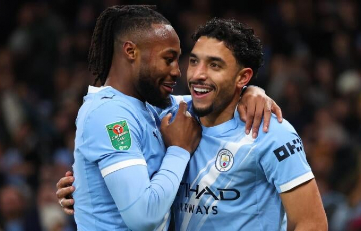 El Manchester City llega a la final de la Copa EFL con una gran victoria, pero los problemas persisten