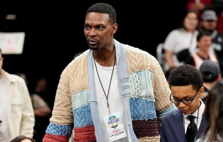 El miembro del Sal&oacute;n de la Fama de la NBA, Chris Bosh, detalla el "aterrador" susto de salud despu&eacute;s de despertarse "cubierto en mi propia sangre"