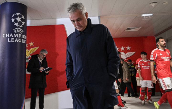 El Real Madrid vuelve a enfrentarse al Benfica mientras la lucha por el t&iacute;tulo se acelera: "Un rey herido es peligroso"