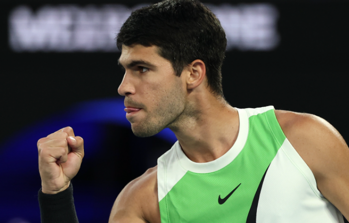 Final del Abierto de Australia: Carlos Alcaraz vence a Novak Djokovic y logra el grand slam de su carrera