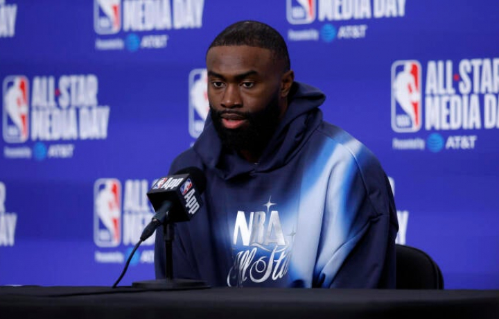 Jaylen Brown cancela el evento durante el fin de semana del Juego de Estrellas de la NBA y califica de "falsa" la declaraci&oacute;n de la polic&iacute;a de Beverly Hills