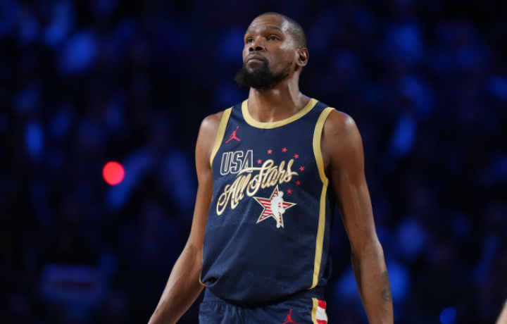 Kevin Durant aborda las acusaciones y la controversia sobre cuentas descartadas: "No estoy aqu&iacute; para meterme en tonter&iacute;as de Twitter"