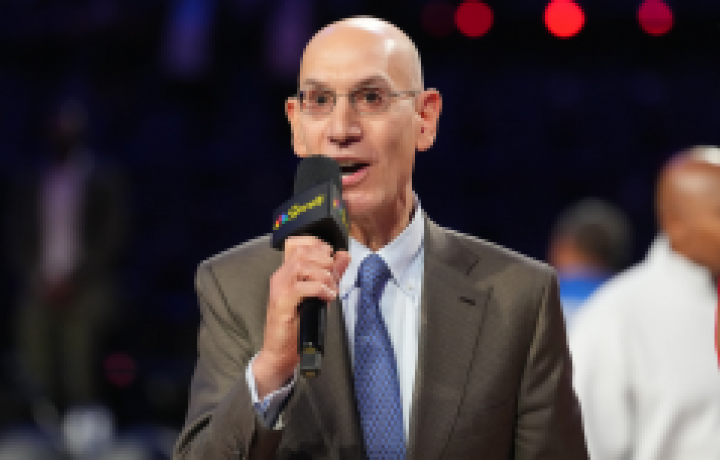 La NBA no podr&iacute;a haber elegido un peor momento para abordar el problema del tanque