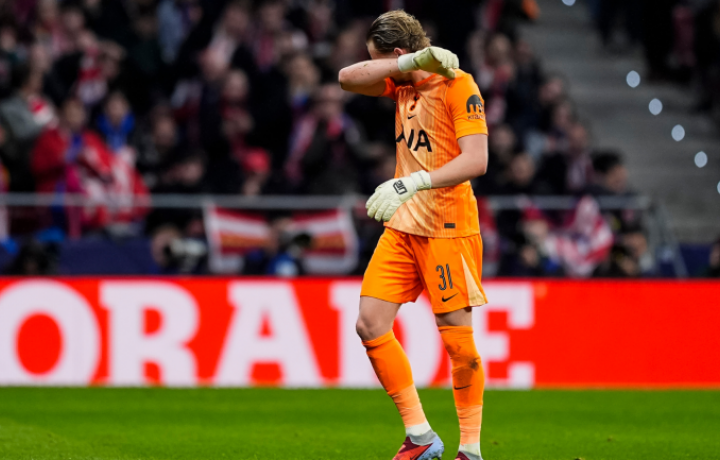 El desastre de Antonin Kinsky en la Liga de Campeones: tres goles en 17 minutos para el Tottenham GK 'mataron su carrera'