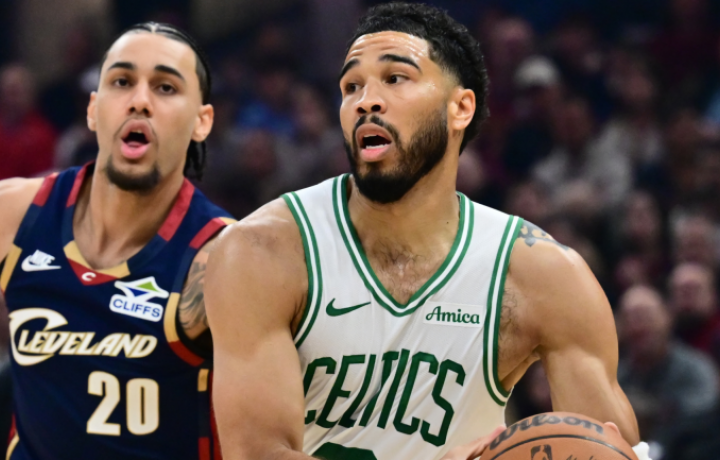 El regreso de Jayson Tatum no tiene plan, por lo que la estrella de los Celtics est&aacute; haciendo el suyo