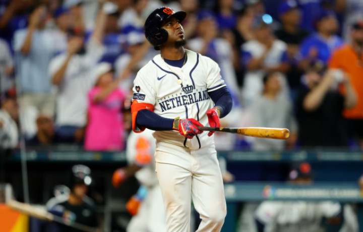 Holanda sorprende a Nicaragua con el batazo de Ozzie Albies, el primero en la historia del Cl&aacute;sico Mundial de B&eacute;isbol