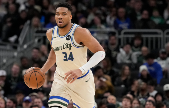 Incluso el regreso de Giannis Antetokounmpo tras una lesi&oacute;n no puede salvar a los Bucks ahora