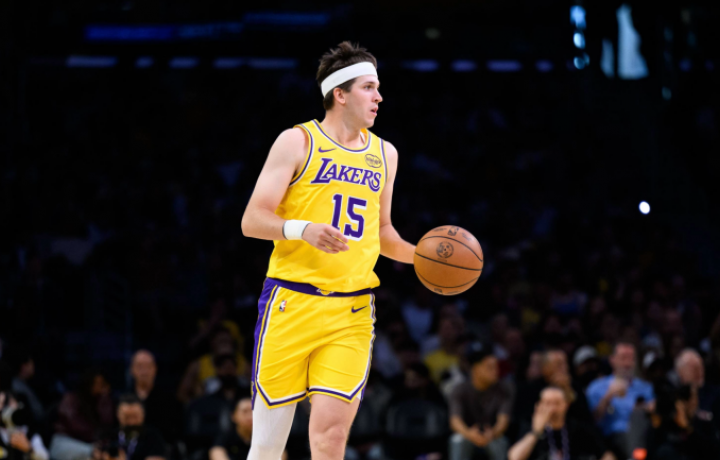 Los Lakers se beneficiaron de una falta incorrecta en los &uacute;ltimos segundos del tiempo reglamentario en su remontada sobre los Nuggets, dice la NBA