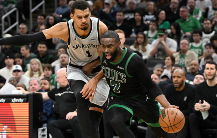 &iquest;Los Spurs o los Celtics tienen m&aacute;s posibilidades de conseguir el t&iacute;tulo de la NBA en 2026? Los expertos toman decisiones antes de una posible vista previa de las Finales