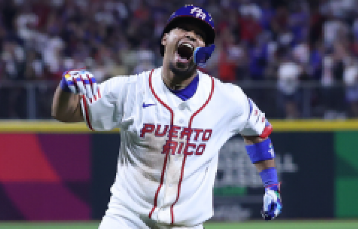 Puntuaci&oacute;n del equipo de b&eacute;isbol de EE. UU.: la explosi&oacute;n de Kyle Schwarber lleva a los estadounidenses a superar a Gran Breta&ntilde;a y comenzar 2-0 en el CMB