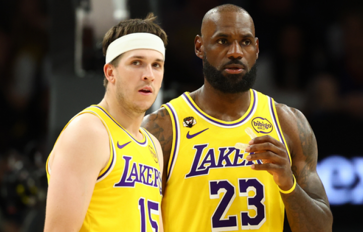 C&oacute;mo los contratos bidireccionales han cambiado la construcci&oacute;n del roster de la NBA y han producido algunos de los mejores jugadores de rol de la liga