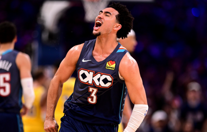 Ganadores y perdedores de los playoffs de la NBA: Thunder venci&oacute; a los Lakers para mantenerse perfecto, Cunningham lleva a los Pistons a una ventaja de 2-0