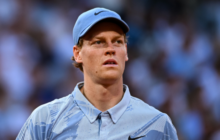 Resultados del Abierto de Francia 2026: el No. 1 del mundo Jannik Sinner sorprendido en la segunda ronda derrotado por Juan Manuel Cerundolo