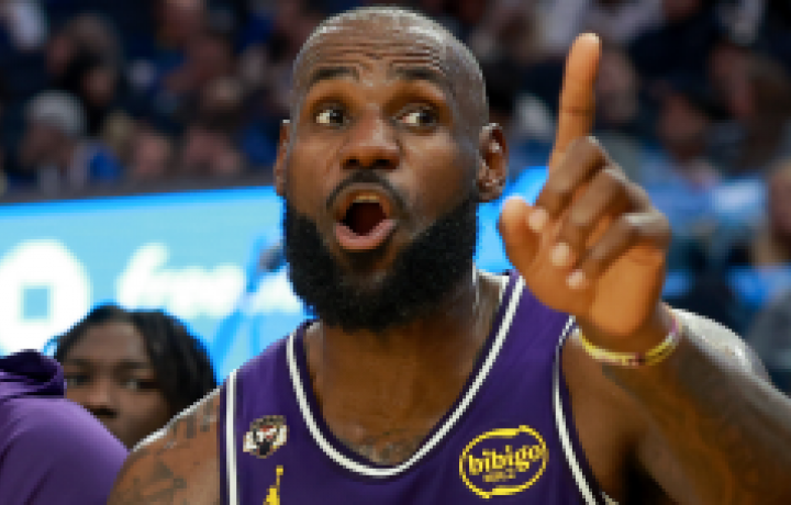 10 nombres importantes que podr&iacute;an mudarse en la temporada baja de la NBA, desde LeBron James hasta Scoot Henderson