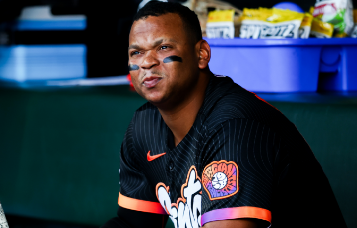 Problemas gigantes: c&oacute;mo la temporada 2026 se ha descarrilado para Rafael Devers, Buster Posey y San Francisco