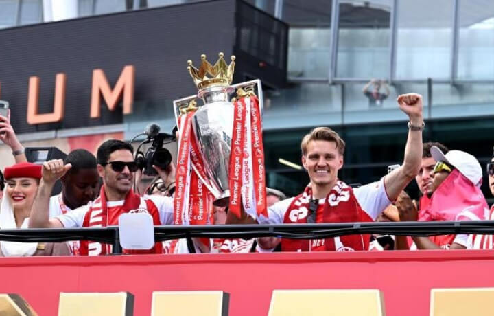 &iquest;Qu&eacute; sigue para el Arsenal? Con la Premier League asegurada y la ventana de la UCL abierta, los Gunners miran a "otro nivel"