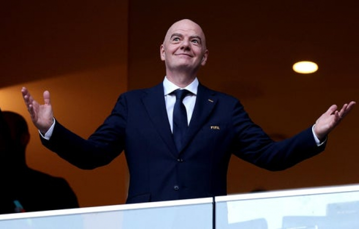 Aumenta la presi&oacute;n sobre el jefe de la FIFA, Gianni Infantino: AFC y CONCACAF contra el plan, boicot de la UEFA, dimisi&oacute;n del asesor