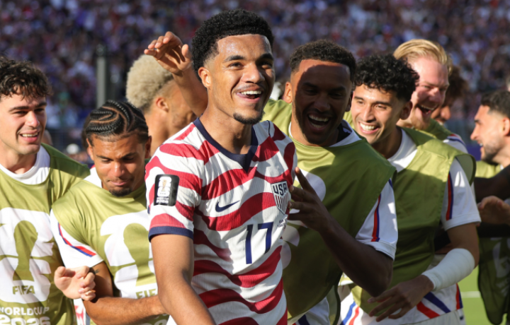 Calificaciones de jugadores de la Copa Mundial USMNT: Malik Tillman prospera; Folarin Balogun protagoniza a pesar de la tarjeta roja mientras Estados Unidos avanza