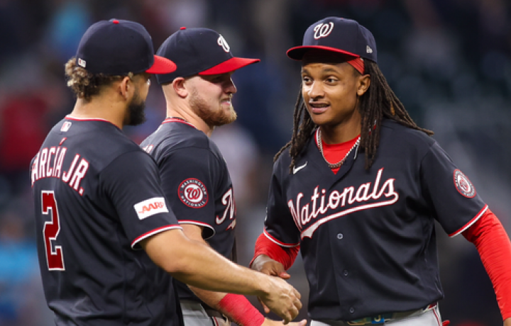 &iquest;Comprar o vender? Desglosando el caso de siete equipos burbuja antes de la fecha l&iacute;mite de cambios de la MLB de 2026