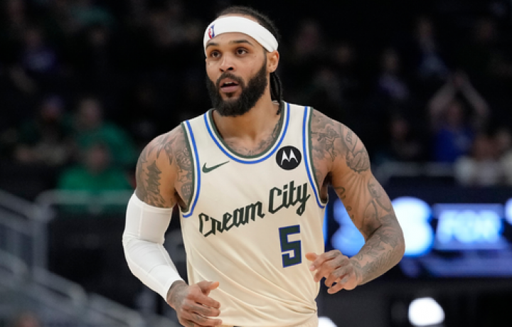 Explicando los cuatro movimientos m&aacute;s confusos de la temporada baja de la NBA: &iquest;Gary Trent por 64 millones de d&oacute;lares? &iquest;Dos a&ntilde;os para DeAndre Jordan?