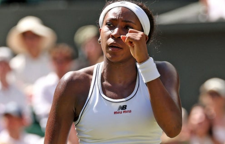 Resultados de Wimbledon 2026: Coco Gauff lucha para vencer a su compatriota estadounidense Jessica Pegula en cuartos de final
