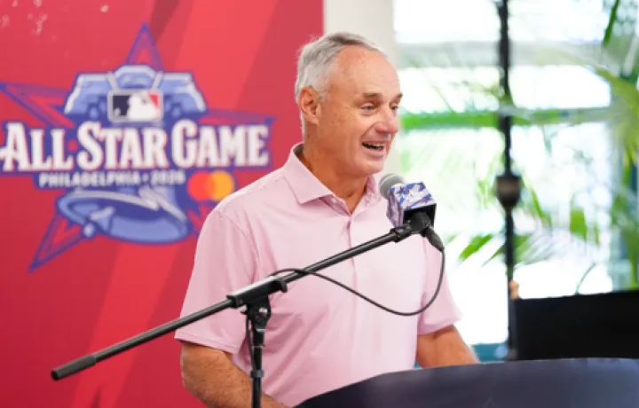 C&oacute;mo la MLB puede lograr su autoproclamada lucha por la paridad sin tope salarial (y una guerra laboral devastadora)