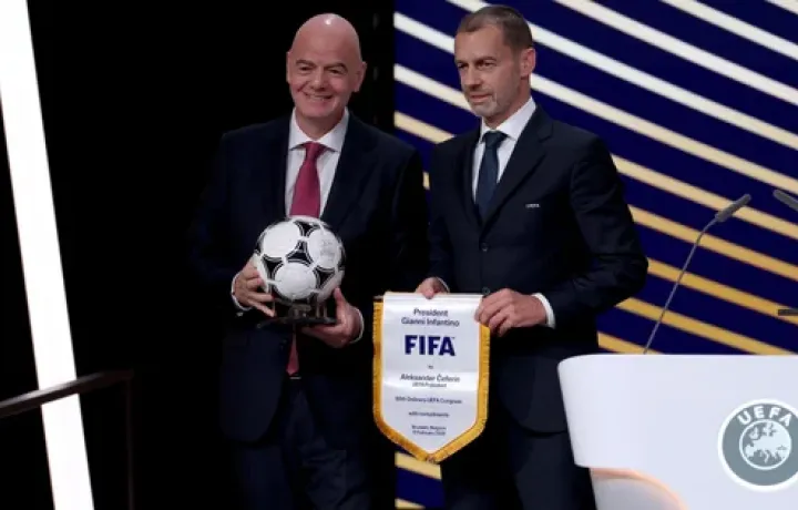 La UEFA levantar&aacute; la amenaza de boicot a los torneos de la FIFA mientras persiste la presi&oacute;n sobre Gianni Infantino, seg&uacute;n los informes