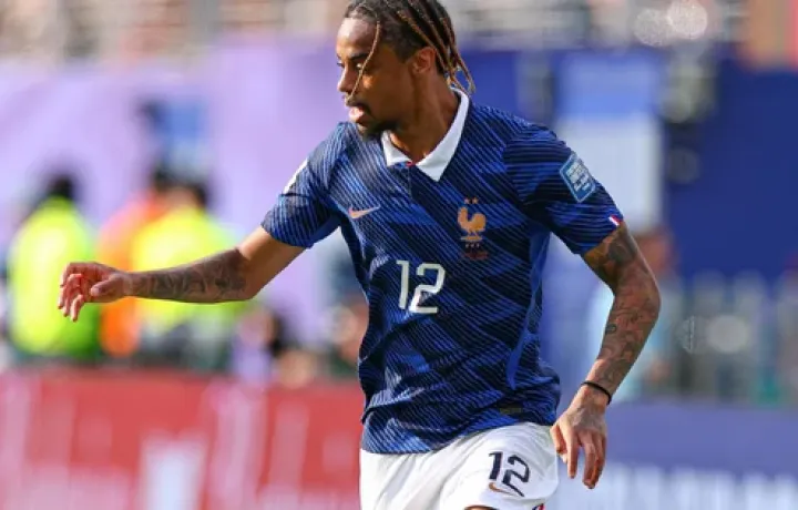 Liverpool acuerda fichar a la estrella francesa Bradley Barcola procedente del PSG por 116 millones de d&oacute;lares, seg&uacute;n informe